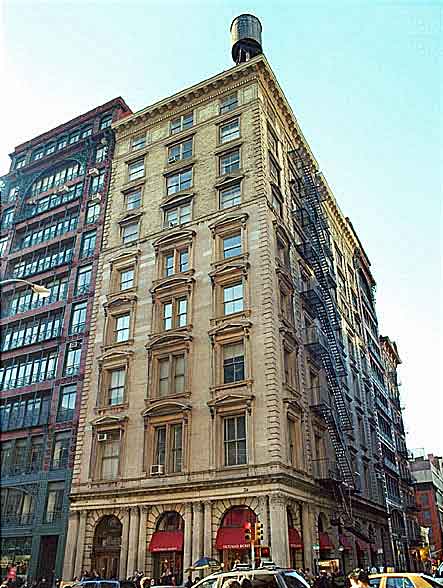 565 Broadway as it appears today (2009) after restoration. Apartments sell for over four million dollars apiece. 565 Broadway