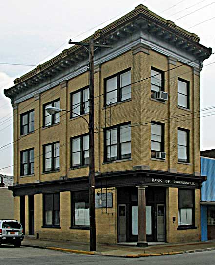 Bank of Robersonville, North Carolina, 1998 photo by Adam Prince